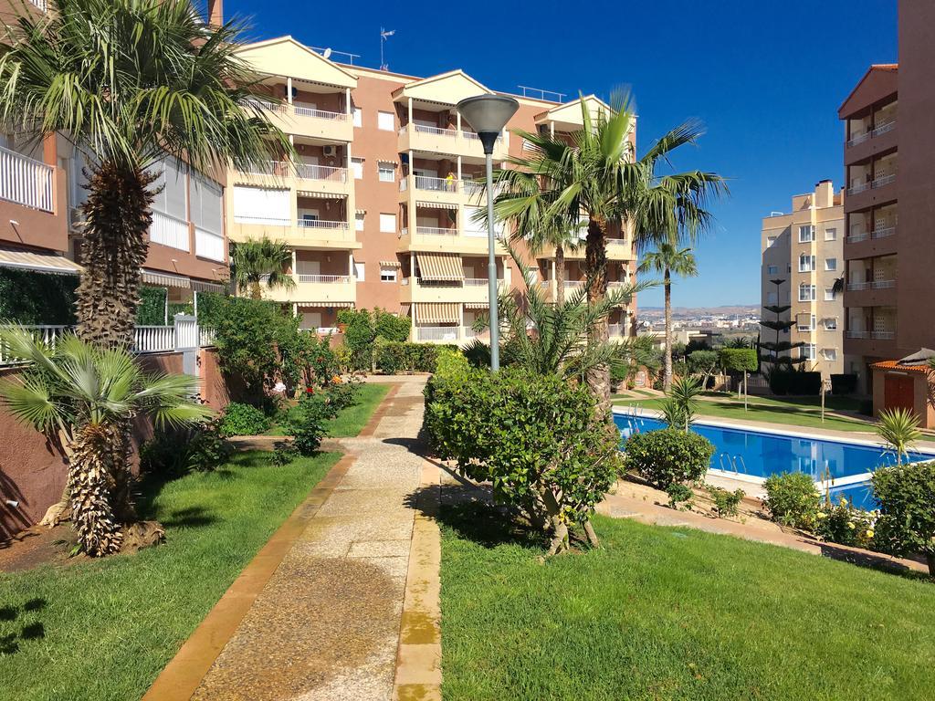 Apartamentos Arenales Del Sol II 外观 照片